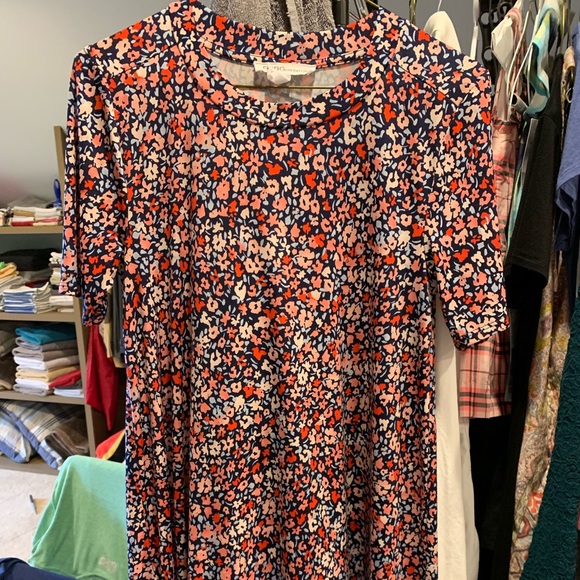 Dress - Picture 3 of 3